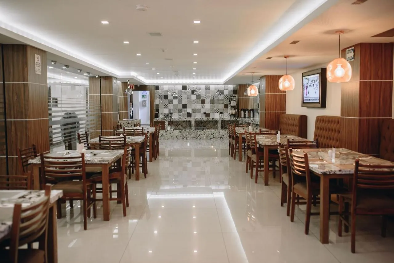 Hotel Dali Plaza Ejecutivo Гвадалахара 4*,